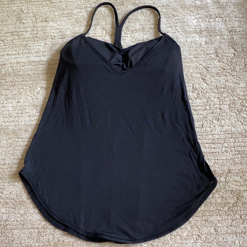 lululemon like new* yoga flow tank
